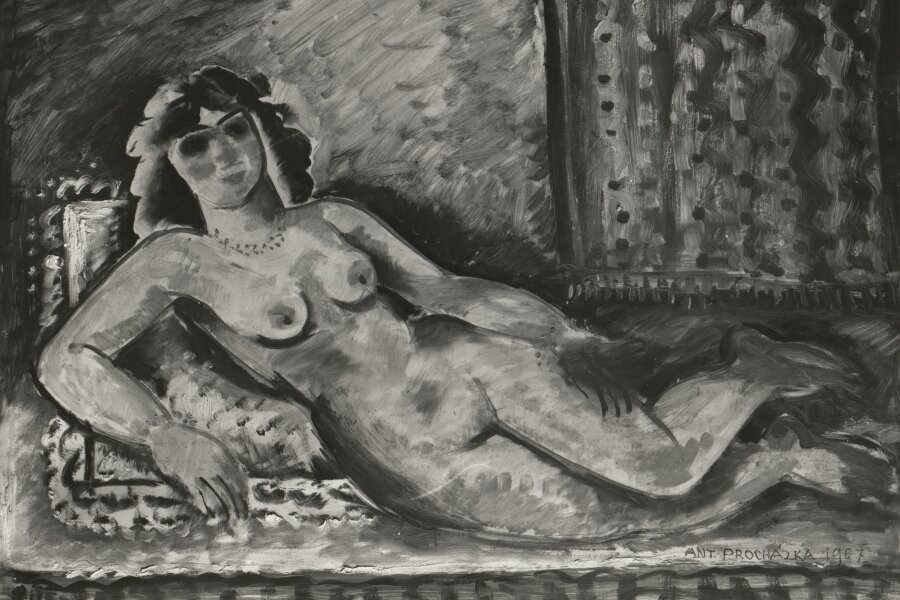 Antonín Procházka, Ležící ženský akt 	Autor fotografie: Rudolf Červenka